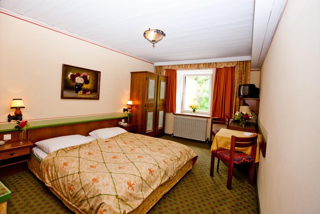 Hotel Gasthof Lercher Murau Zimmer foto